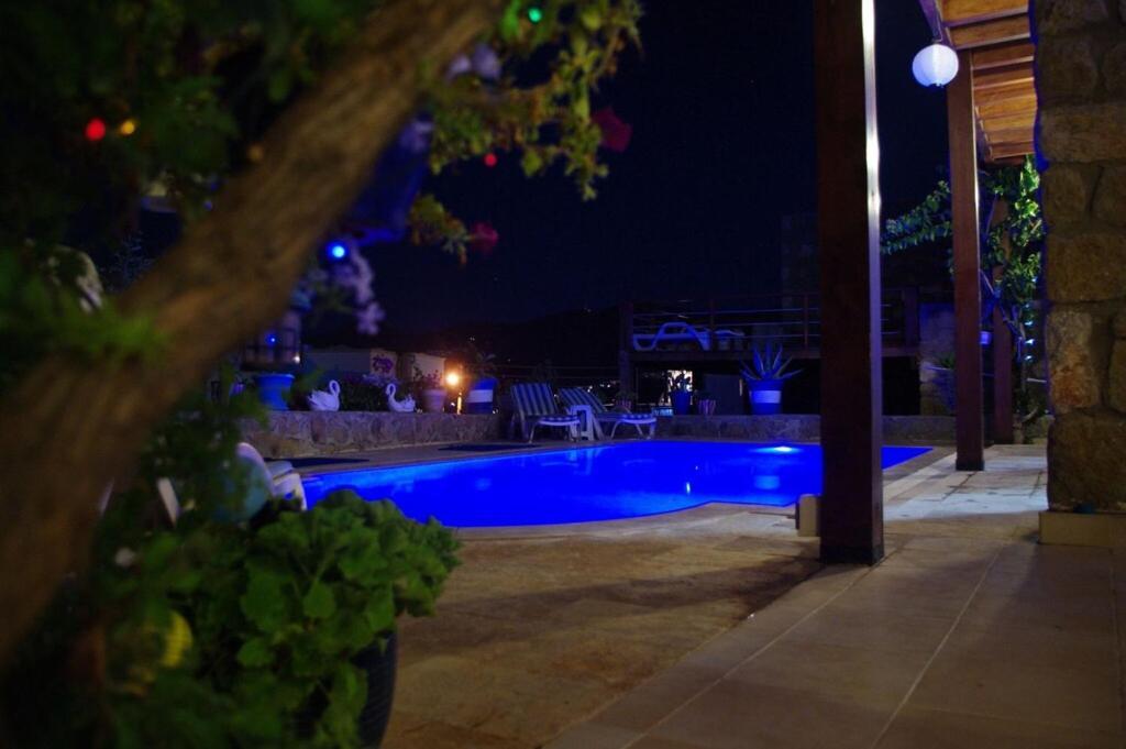 Villa Priene - Gumusluk Private Pool Extérieur photo